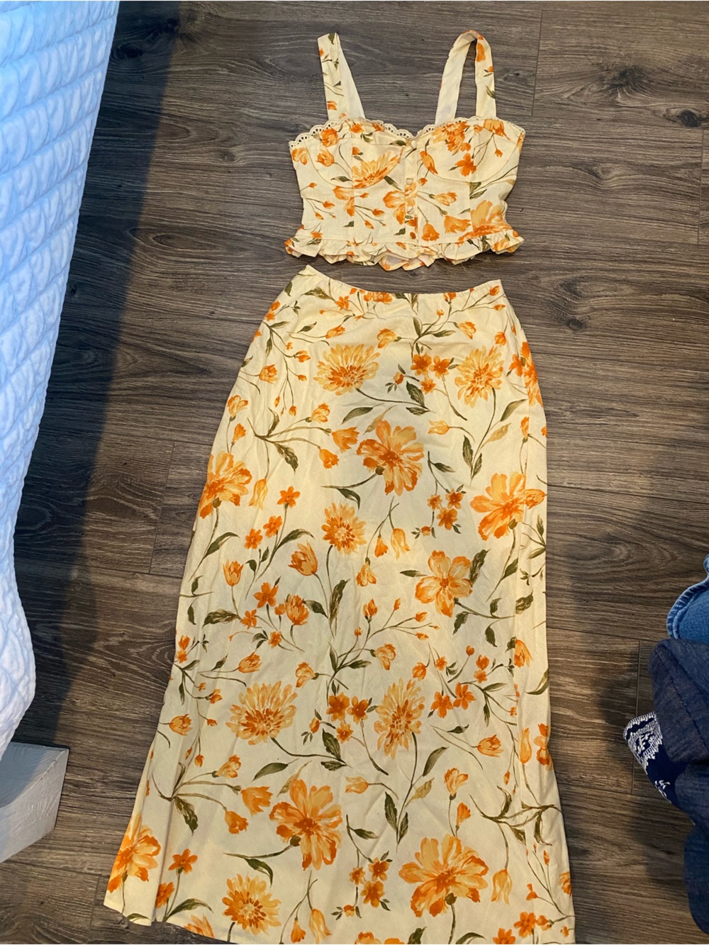 Floral Linen Skirt Set - Picture 5 of 8